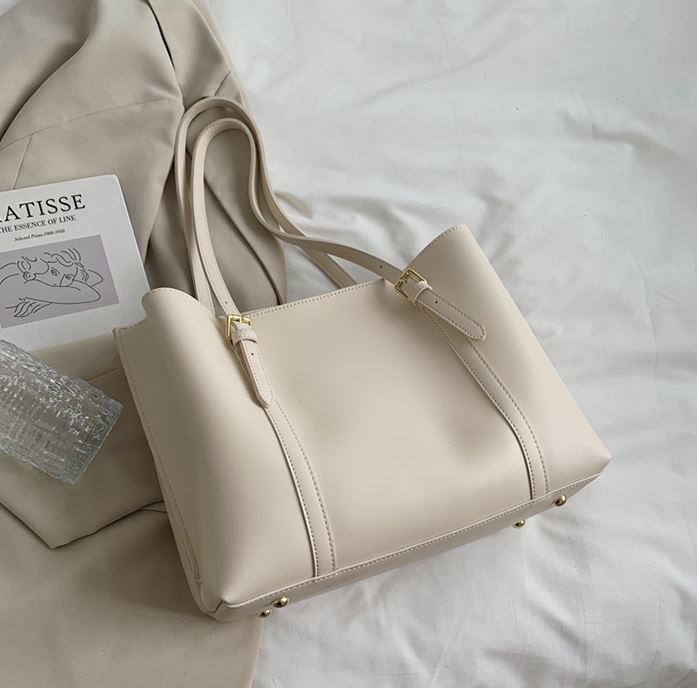 CLEMENTINE CLASSIC SHOULDER BAG