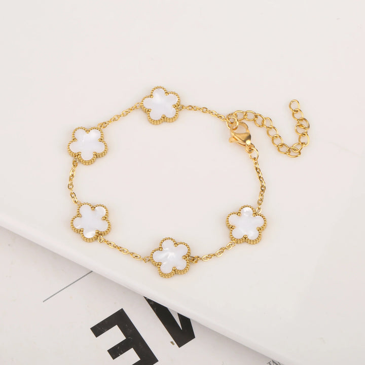 ADIRA | FIVE-LEAF CLOVER BRACELET