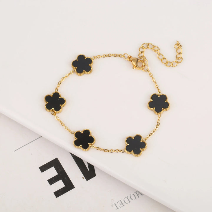 ADIRA | FIVE-LEAF CLOVER BRACELET