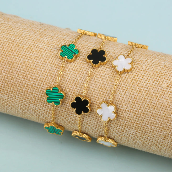 ADIRA | FIVE-LEAF CLOVER BRACELET